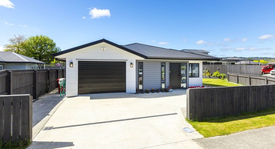  at 5 Poulson Grove, Trentham, Upper Hutt, Wellington