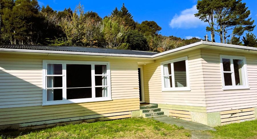  at 79 Coast Road, Wainuiomata, Lower Hutt, Wellington