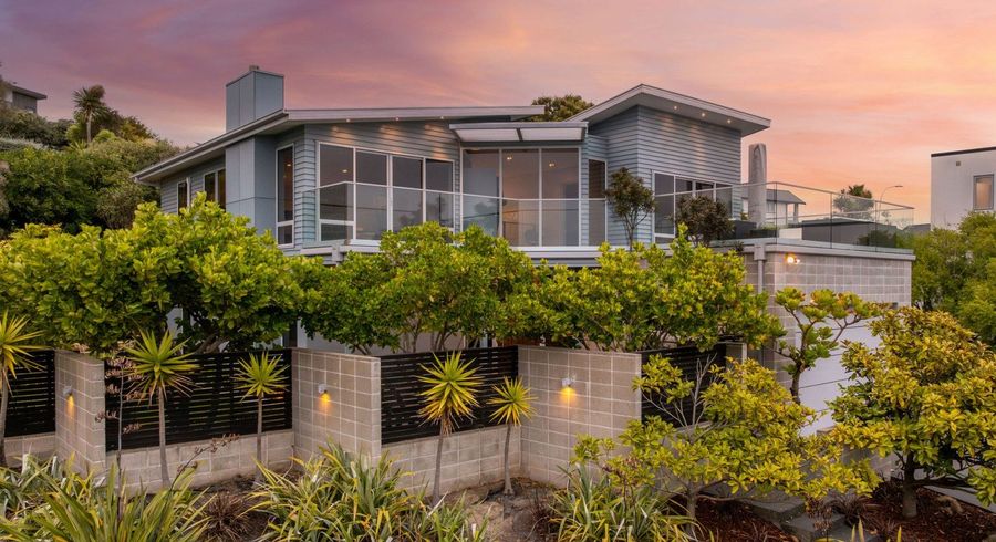  at 2 Peninsula View, Scarborough, Christchurch