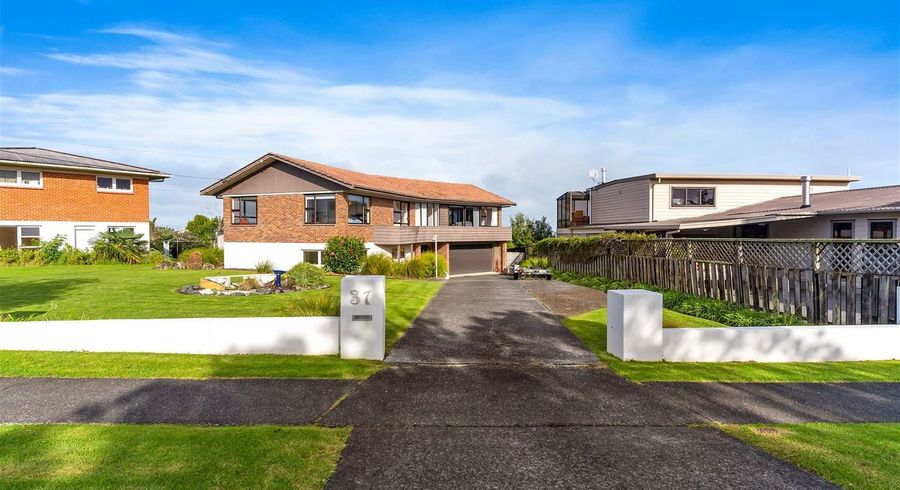  at 37 Toroa Street, Torbay, North Shore City, Auckland