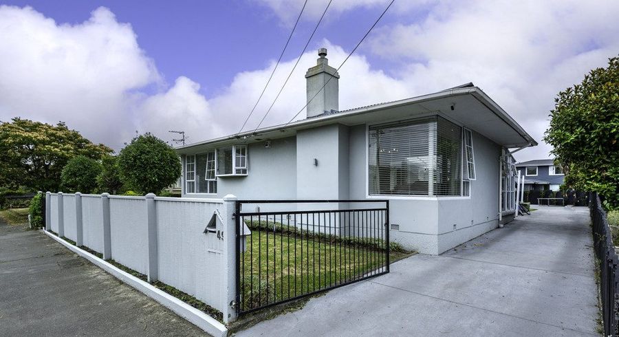  at 49 Stanbury Avenue, Somerfield, Christchurch