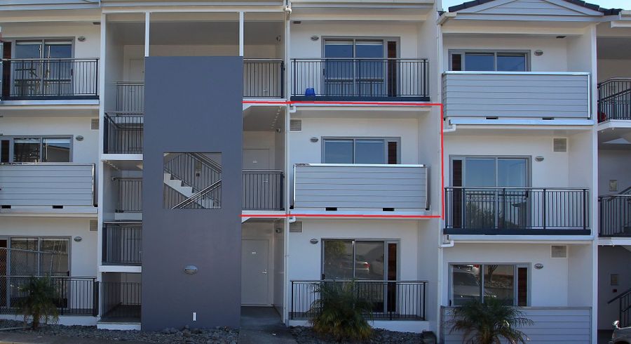  at C11/60 Masons Road, Oteha, North Shore City, Auckland