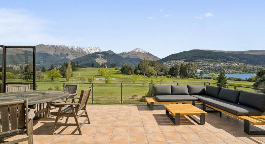  at 12 Grove Lane, Kelvin Heights, Queenstown-Lakes, Otago
