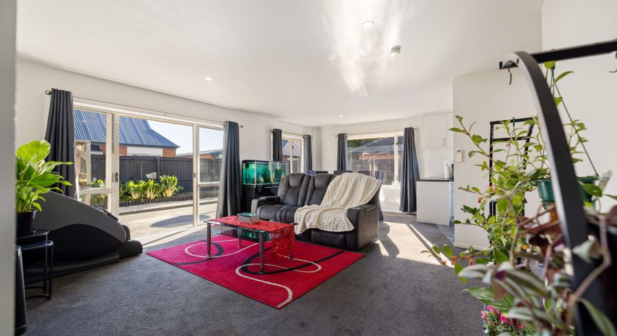  at 43 Farnborough Street, Aranui, Christchurch City, Canterbury