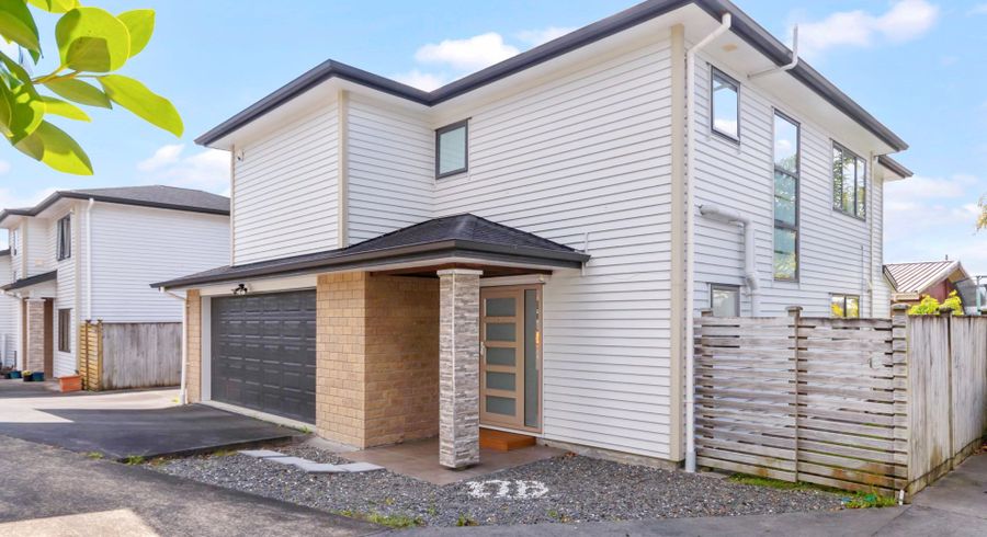  at 17B Nui Mana Place, Te Atatu South, Auckland
