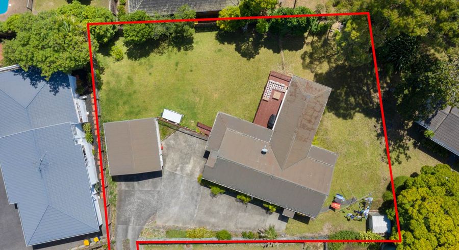  at 144 Oaktree Avenue, Browns Bay, Auckland