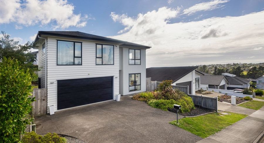  at 13 Pommes Way, Silverdale, Rodney, Auckland