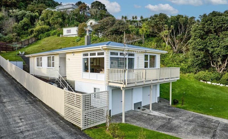  at 9 Acheron Road, Paremata, Porirua