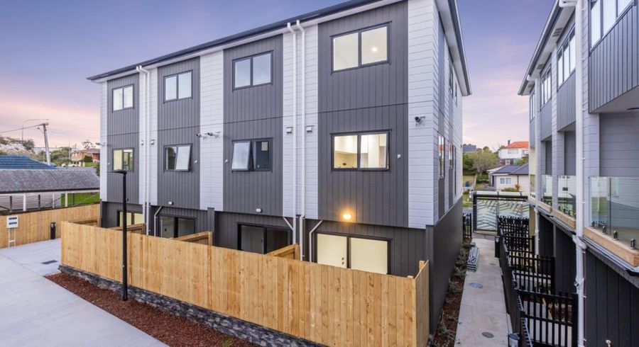  at 11/717-719 Sandringham Ext, Mount Roskill, Auckland City, Auckland