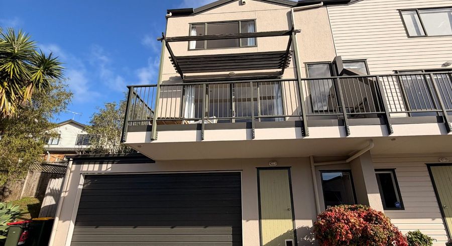 at 8/8 Flynn Street, Birkdale, North Shore City, Auckland