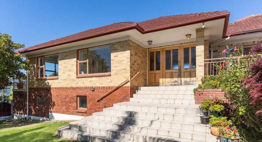  at 27 Carnarvon Avenue, Glendowie, Auckland City, Auckland