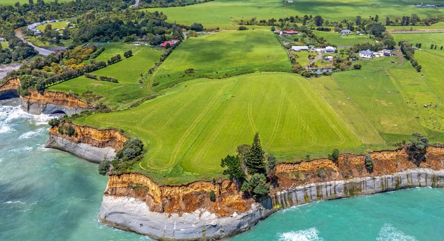  at 1119 Main North Road, Onaero, New Plymouth, Taranaki