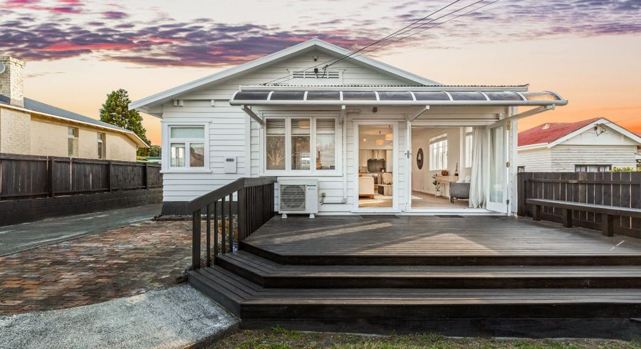  at 21 Islington Avenue, New Lynn, Auckland
