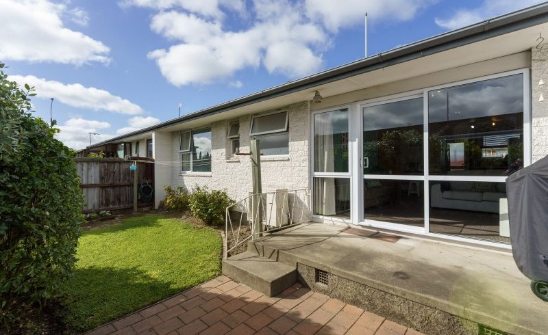  at 2/28 Lyndon Street, Riccarton, Christchurch