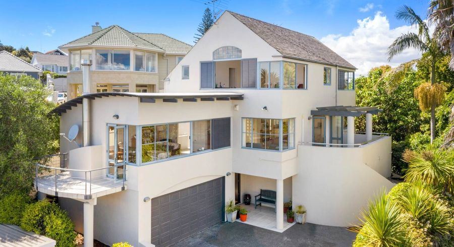  at 2/40 Ngaiwi Street, Orakei, Auckland