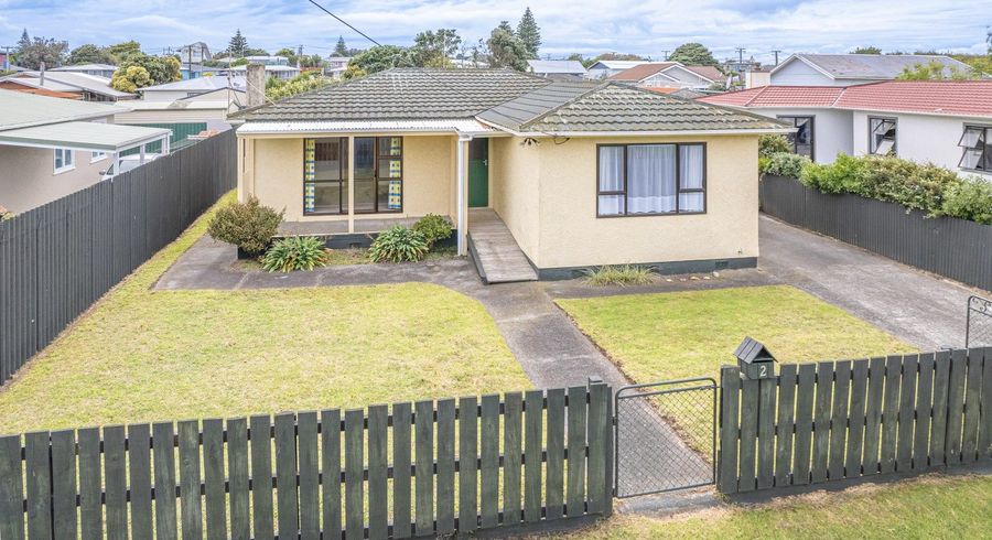  at 2 Arawa Place, Castlecliff, Whanganui