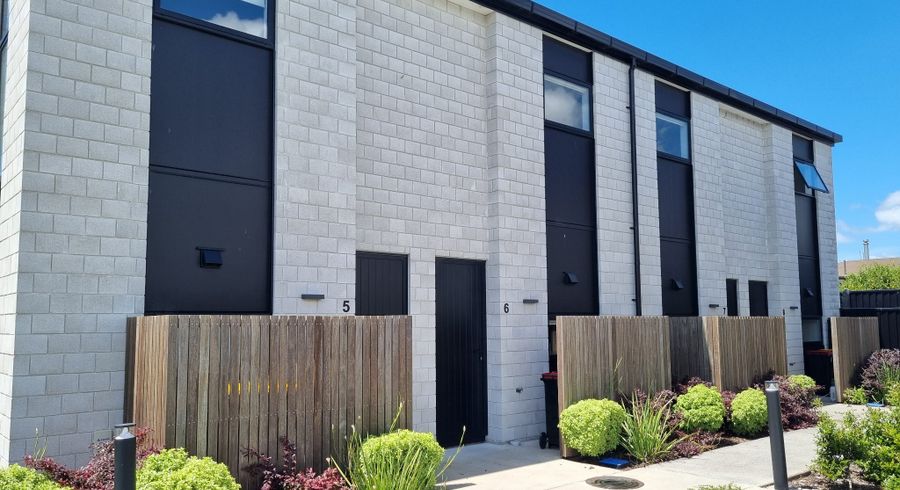  at 8/1460 Cameron Rd, Greerton, Tauranga, Bay Of Plenty