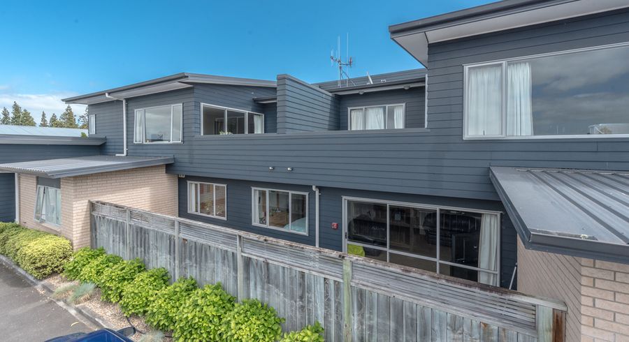 at 19E Inverness Avenue, Hamilton East, Hamilton