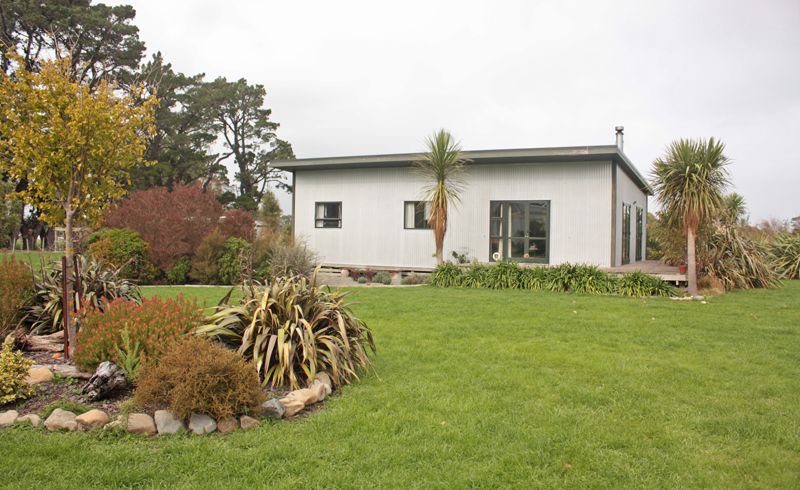  at 77 Waite Street, Featherston