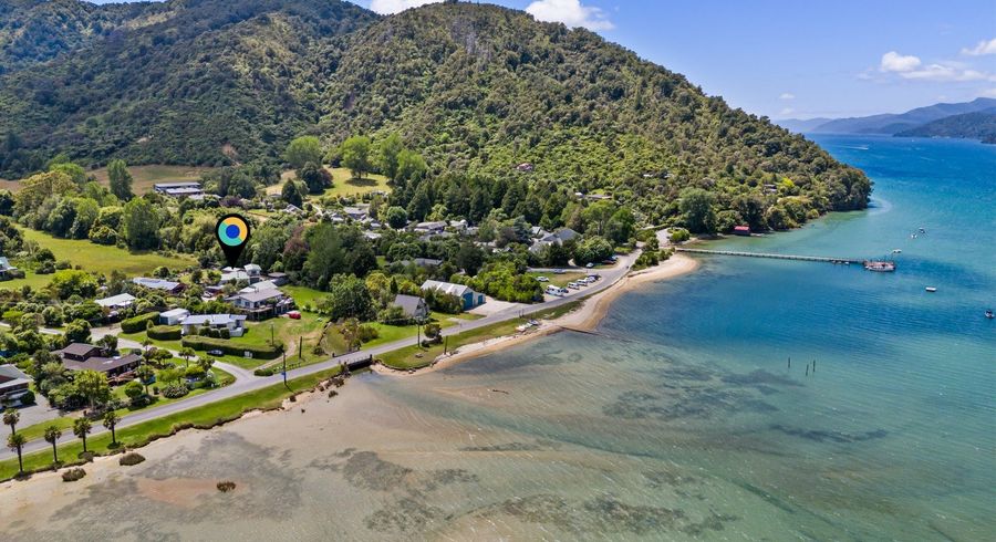  at 6B Lady Cobham Grove, Picton