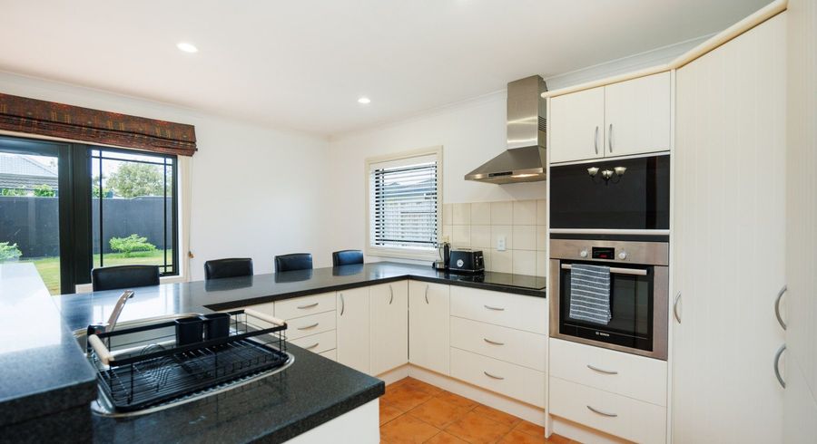  at 27 Royal Oak Drive, Kelvin Grove, Palmerston North, Manawatu / Whanganui