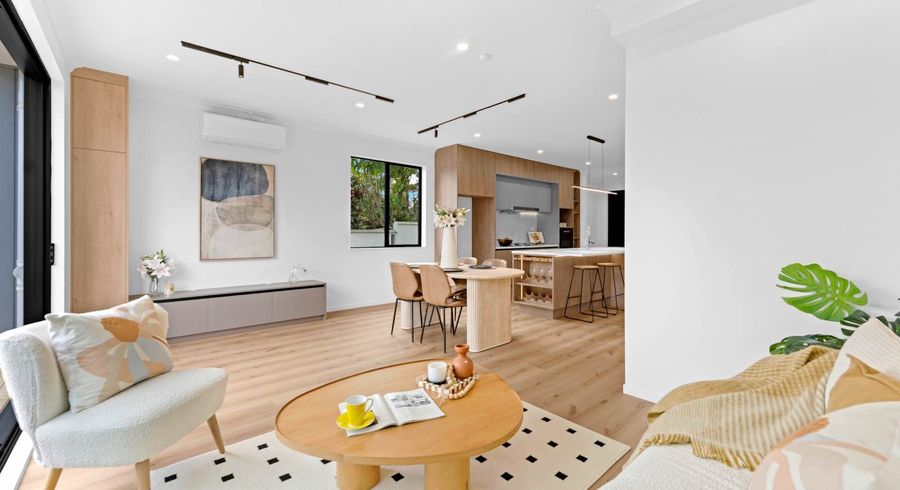  at Lot 1, 11 Ganymede Place, Half Moon Bay, Manukau City, Auckland