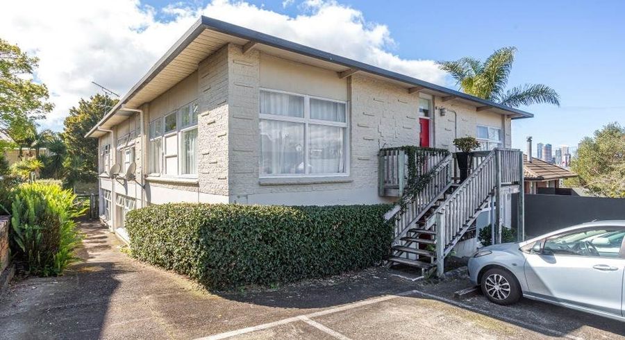  at 9/2 Westwood Terrace, Saint Marys Bay, Auckland City, Auckland