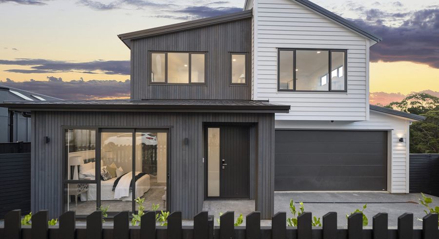  at 32 Paparahi Place, Orewa, Rodney, Auckland