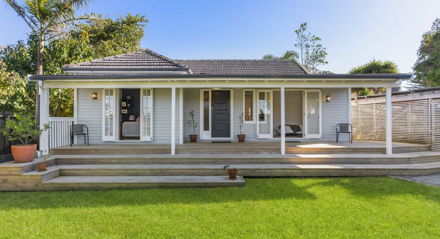  at 28 Edmonton Avenue, Onehunga, Auckland