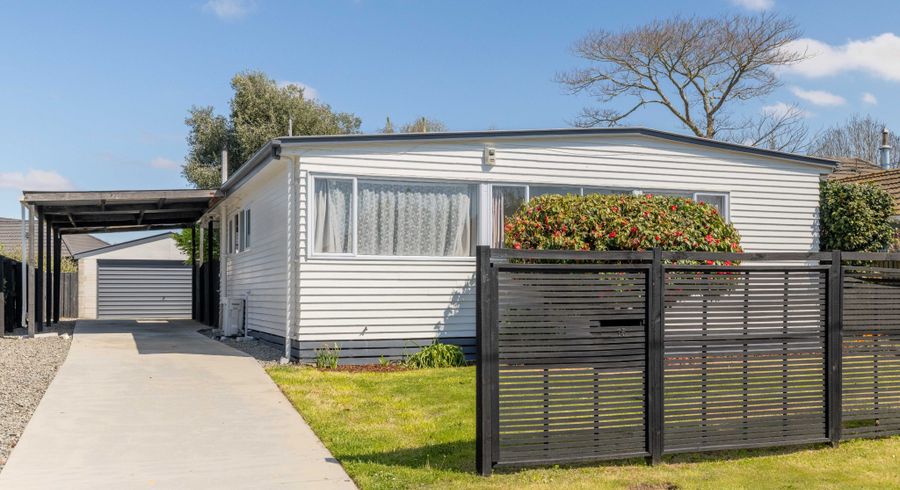  at 15 Bronwyn Street, Mairehau, Christchurch