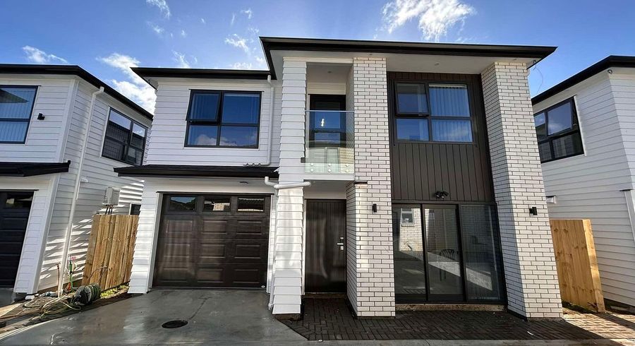  at 14 James street, Mangere, Manukau City, Auckland