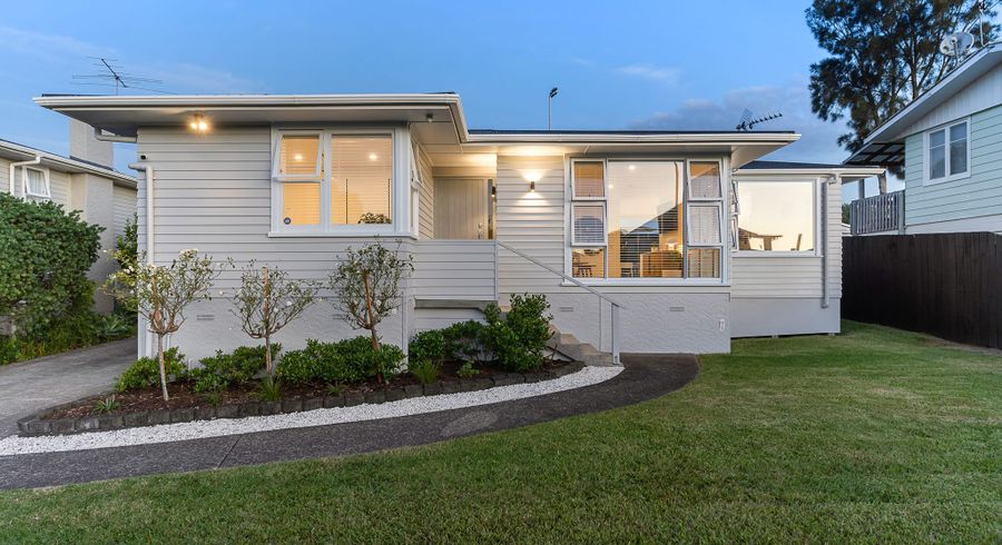  at 21 Tamariki Avenue, Kelston, Auckland