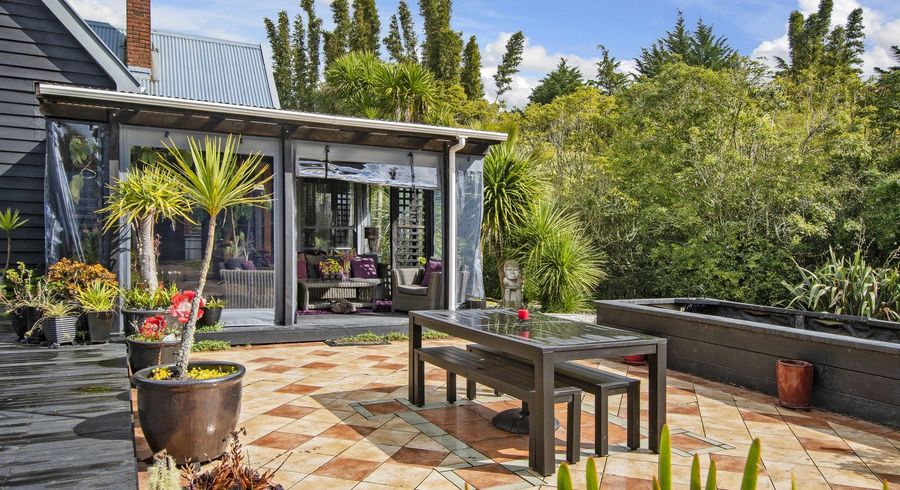  at 305 Whananaki Road, OPUAWHANGA, HIKURANGI