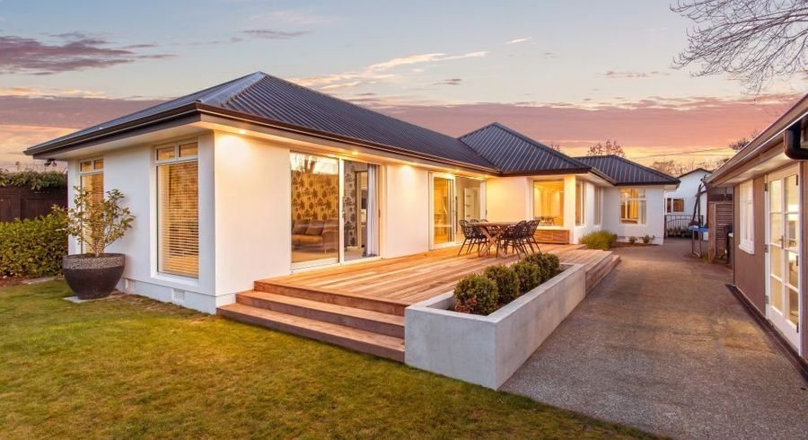  at 154 Hamilton Avenue, Ilam, Christchurch