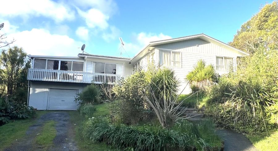  at 58 Sunnyside Rd, Sunnyvale, Waitakere City, Auckland