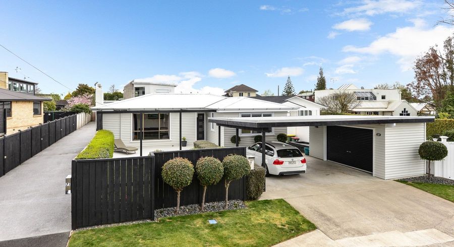  at 7 Mayfair Avenue, Chartwell, Hamilton