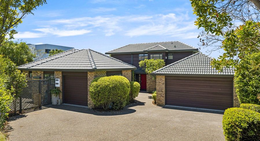  at 18 Ander Place, Takapuna, North Shore City, Auckland