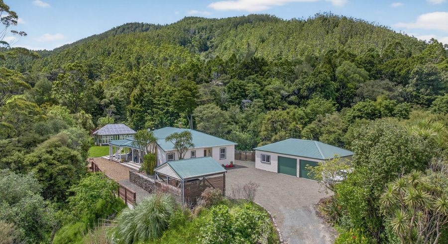  at 2372 State Highway 1, Kaiwaka, Kaipara, Northland