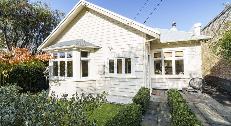  at 6 Albert Street, Saint Clair, Dunedin, Otago