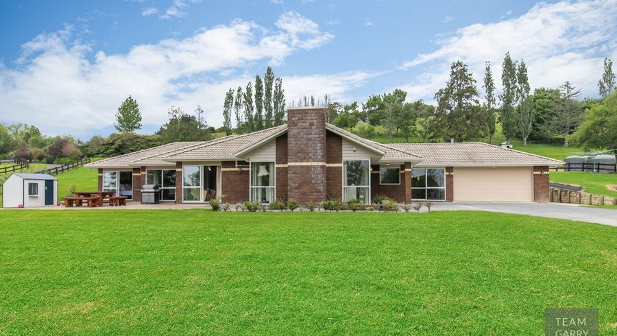  at 25 Judge Richardson Drive, Opaheke, Papakura