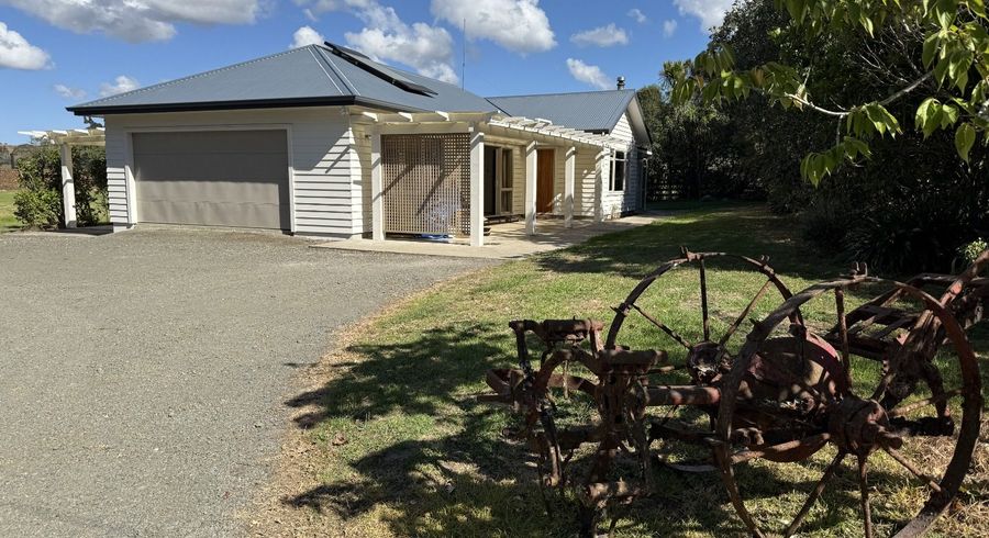  at 61 Kahikatea Flat Road, Albany