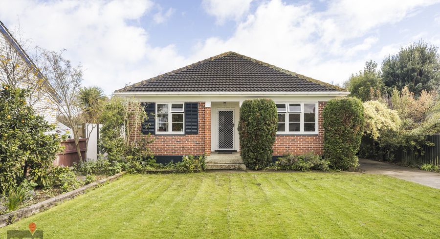  at 3 Park Road, West End, Palmerston North