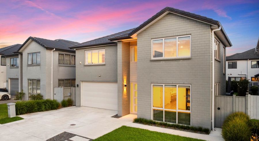  at 7  Horsefields Drive, Flat Bush, Manukau City, Auckland