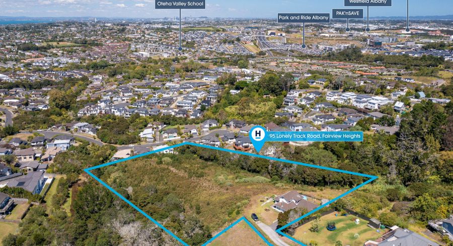  at 95 Lonely Track Road, Fairview Heights, North Shore City, Auckland