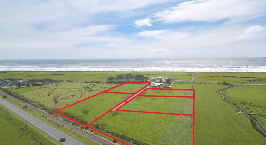  at 2-6/52 Greyhound Road, Hokitika, Westland, West Coast