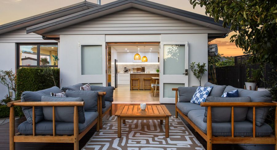  at 21 Woodstock Place, Russley, Christchurch City, Canterbury