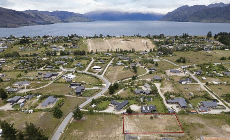  at 6 Moonraker Place, LAKE HAWEA
