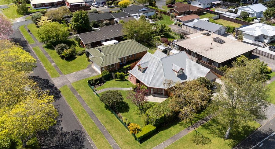  at 1 Longfellow Street, Cambridge, Waipa, Waikato
