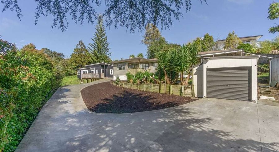  at 3 Pounamu Avenue, Greenhithe, North Shore City, Auckland