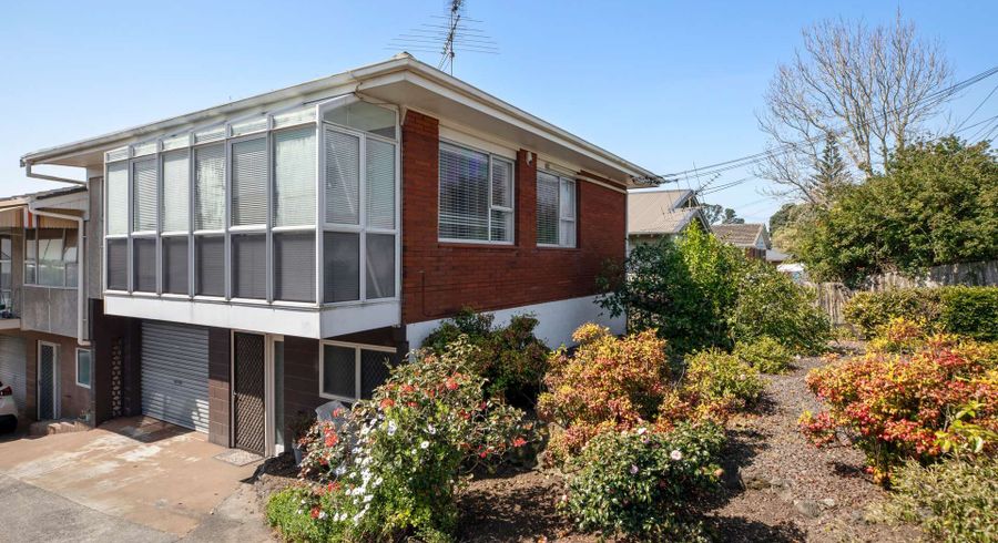  at 1/160 Mount Albert Road, Mount Albert, Auckland